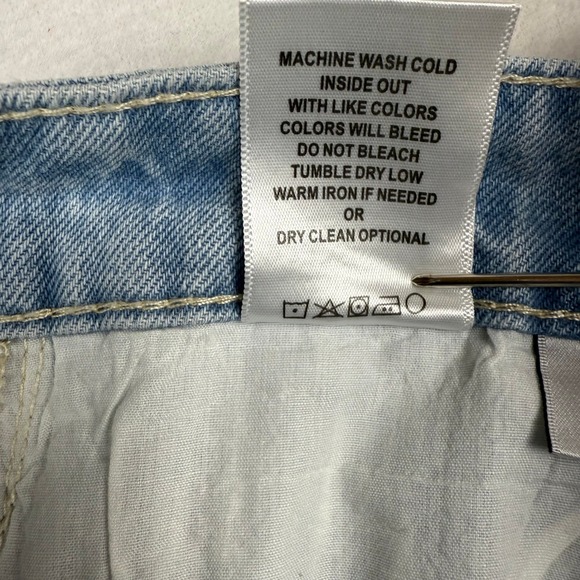 VERVET Leslie 90s Vintage Flare Distressed High Rise Blue Jeans NWT Size 30 Long - Picture 13 of 13